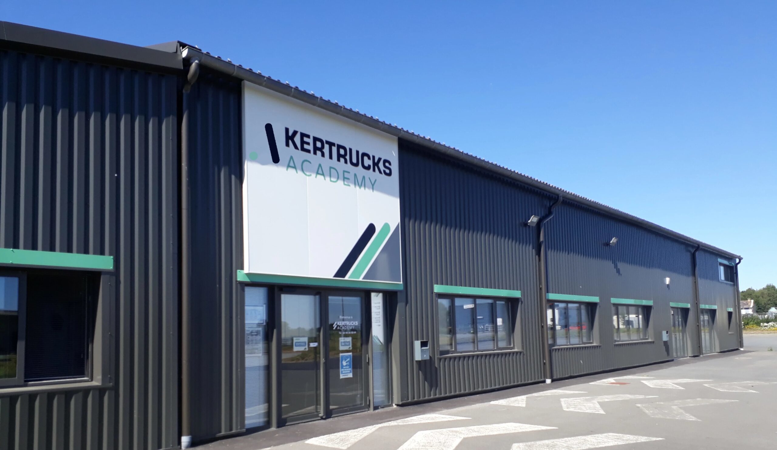 Exterieur Kertrucks academy